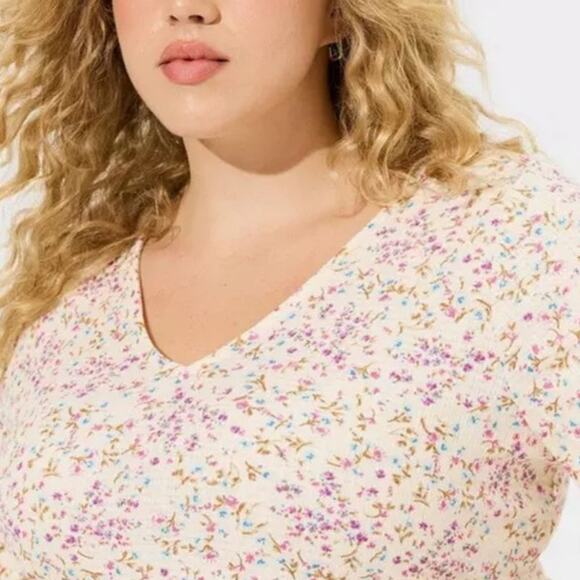 Torrid Texture Jersey V-Neck Long Sleeve Tiered Top size 0 S - Picture 4 of 11